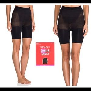 NWT SPANX Power Short Black Size 1X